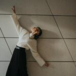 Cu ce pantofi se asortează o rochie neagră – idei pentru un look mereu impecabil Rochia neagră